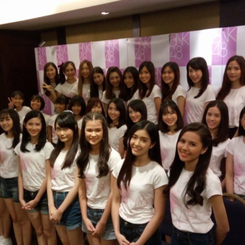 BNK48 Start เดบิวเปิดตัว {12.02.2560}