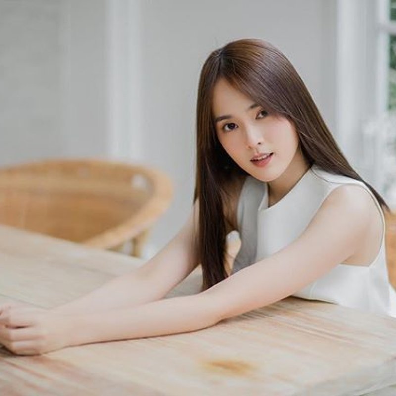 ประวัติ ออม BNK48