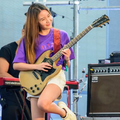 ลูกหวาย Lookwai Aliz