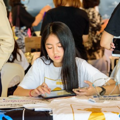 Khaimoog CNY ไข่มุก ชนัญญา