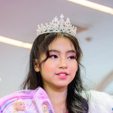 Khaimoog CNY ไข่มุก ชนัญญา