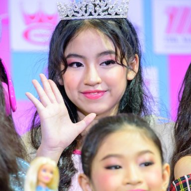 Khaimoog CNY ไข่มุก ชนัญญา