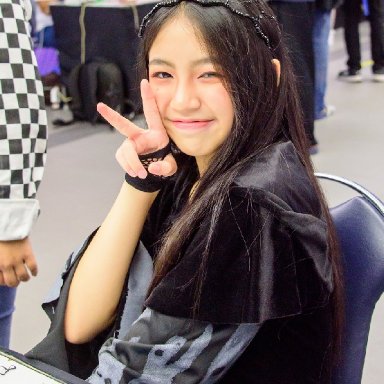 Khaimoog CNY ไข่มุก ชนัญญา