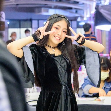 Khaimoog CNY ไข่มุก ชนัญญา