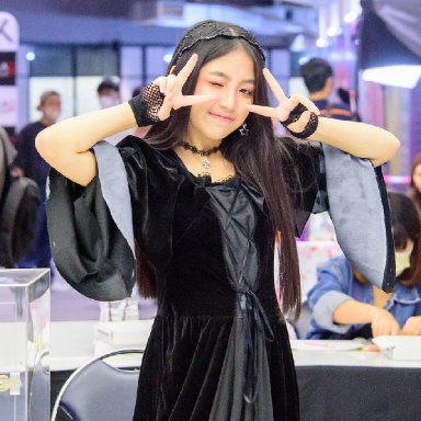 Khaimoog CNY ไข่มุก ชนัญญา