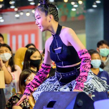 โจริญ Jorin 4EVE