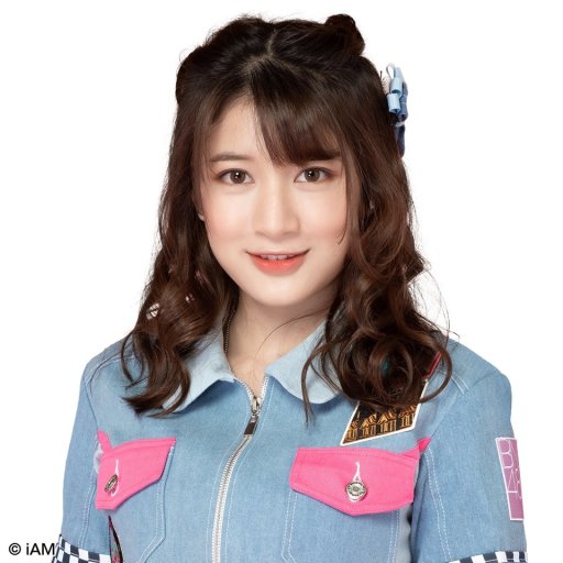 นิ้ง BNK48